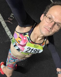 Glowing Gallop
Alexey Popov galloped his way to 3rd place overall at the Nutcracker 5 km Glow Run in Williamsburg, VA with a time of 20:52.